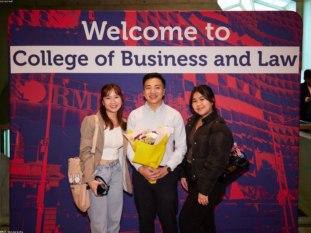 ការយល់ដឹងអំពីលទ្ធផលនិងស្ថិតិ