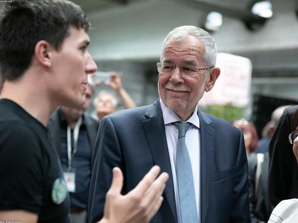 ស៊ីសង្រ្គាម និងវប្បធម៌សង្គម